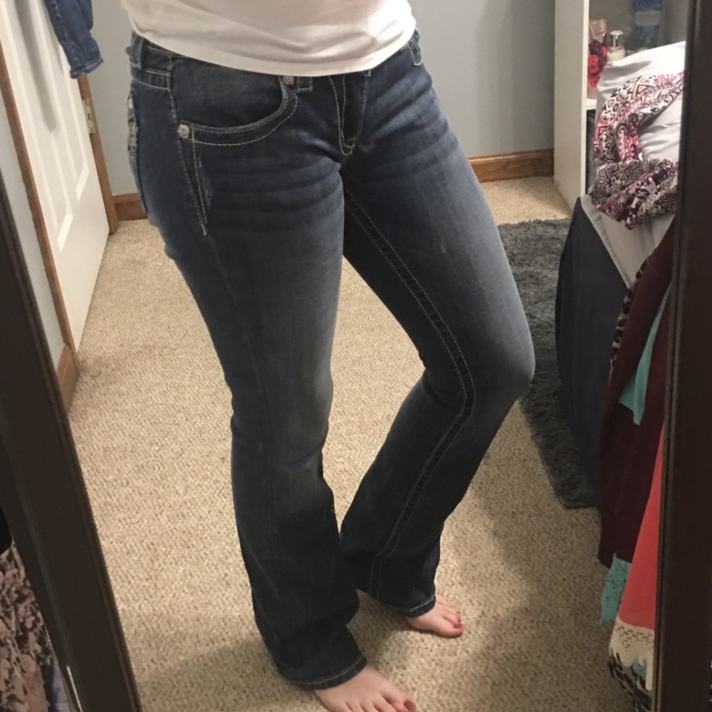 Jeans - Picture 2 of 4